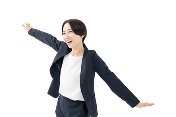 羽ばたく女性