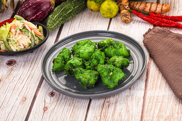 Indian green chicken mint tikka
