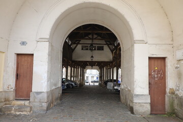 Les halles de Dourdan, marché couvert, ancienne halle du marché, vue de l'extérieur, ville de...