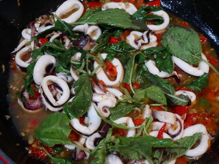 Spicy squid salad