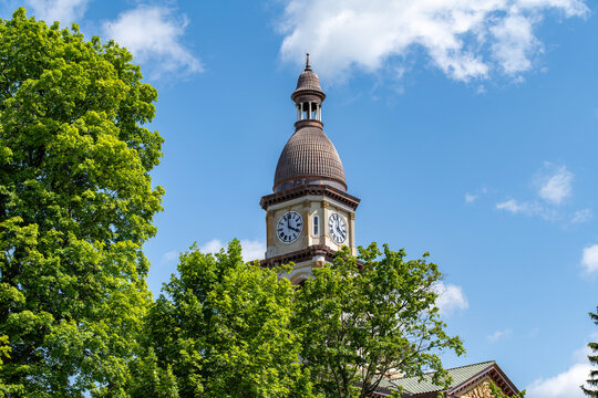Hillsdale County Courthouse in Michigan with Blue Skies and Clouds