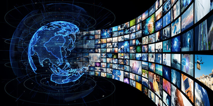 グローバルネットワークと映像テクノロジーのコラージュ　バナー・広告向け横長ビジュアル