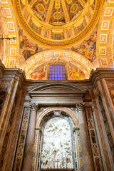 Obraz premium A beautiful view of St. Peter's Square in the Vatican