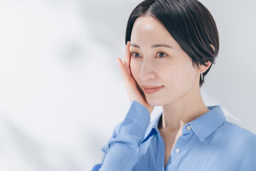 スキンケア　女性