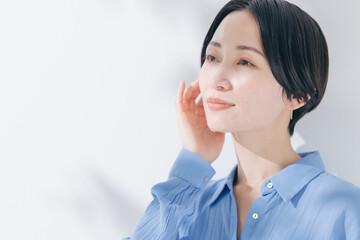 スキンケア　女性