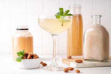 Sweet and sour lemon orgeat cocktail, Orgeat Lemonade Recipe
