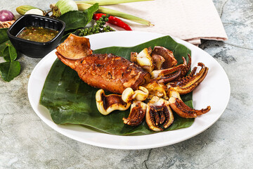 Delicous Grilled squid with sauce