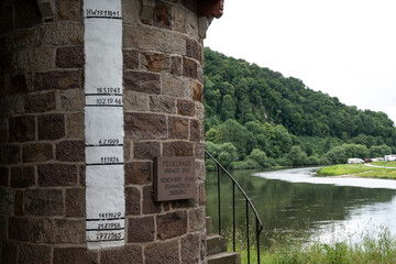 Wasserstände in Zeiten des Hochwassers an der Weser in Bad Karlshafen