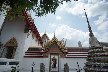 Historic Buddhist Landmark &ndash; Wat Pho Temple Landscape
