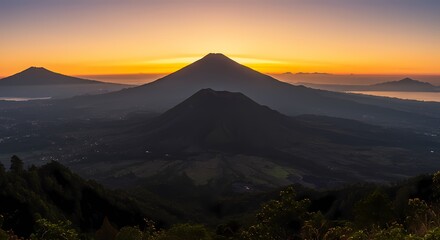 Fototapeta premium Majestic Sunrise over Volcanic Mountain Range