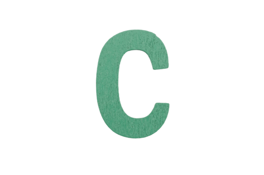 lettera dell'alfabeto C realizzata in legno colorato isolata su sfondo bianco o trasparente