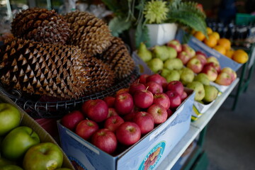 fruit and vegetable market