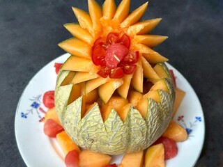 Un melon préparé pour l’apéritif 