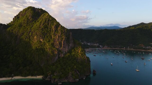 Idyllic Shoreline at Corong Corong, El Nido, Palawan, Philippines