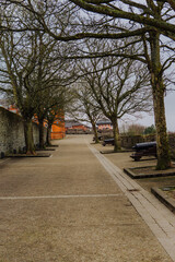Ireland andNorthern Ireland - The remarkably preserved historic city walls of Londonderry encircle...