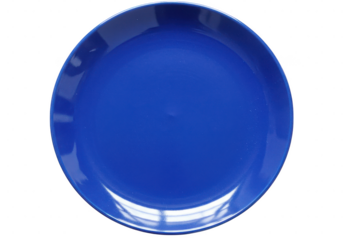 A single vibrant blue plate with a glossy finish centered against a dark plain surrounding area on transparent background