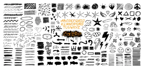 Fototapete Rund School board design featuring children's doodles, scribbles. Graphic set - arrows, circles, stars, sketch, highlighters, brushes, scribbles and doodles drawn with felt-tip pen, chalk, pen. Vector set © SergeyBitos