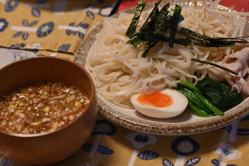 具だくさんの冷や麦