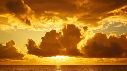 Fototapeta premium Golden sunset over the ocean