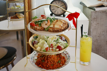 food brunch plate pasta salad bread sandwich shrimp