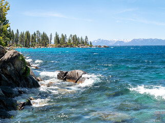 Waters and rocks in the Tahoe lake