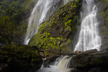 
Khlong Lan Waterfall is one of the most beautiful and grand waterfalls in Thailand. Below it is a large pool where you can swim. It is located in Khlong Lan National Park, Kamphaeng Phet