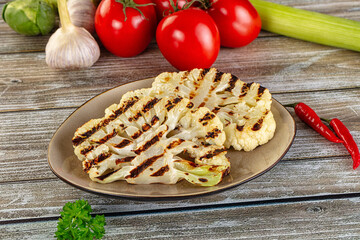 Vegan grilled cauliflower cabbage steak
