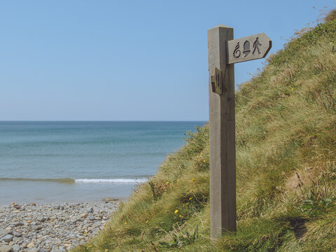 Pembrokeshire coastal path fingerpost sign, between Little Haven and Newgale, Wales