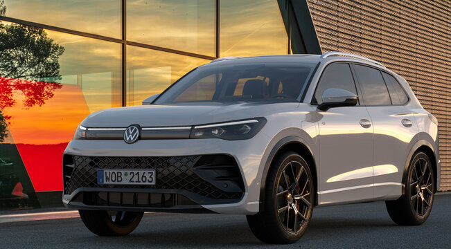 New Volkswagen Tiguan - a modern and spacious SUV