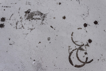 Bottle Ring Stains on Painted Plaster