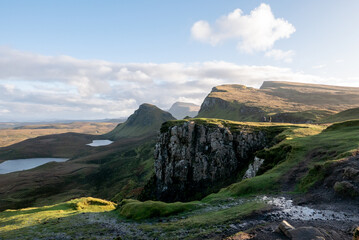 Paesaggi Spettacolari del Quiraing, Isola di Skye, Scozia