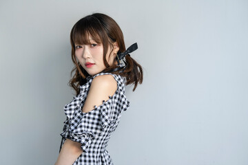 女性
