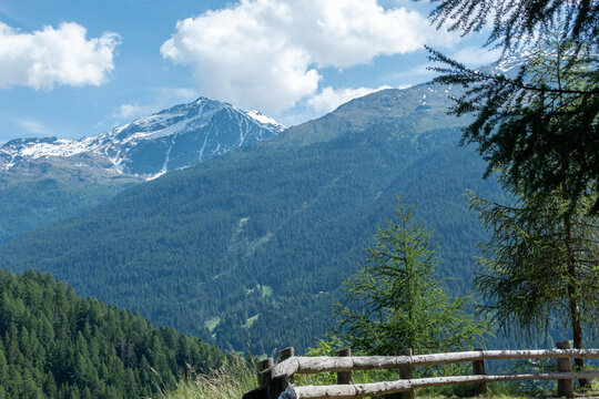 bornio val zebr&ugrave; tourist town known for its winter sports facilities and uncontaminated valleys