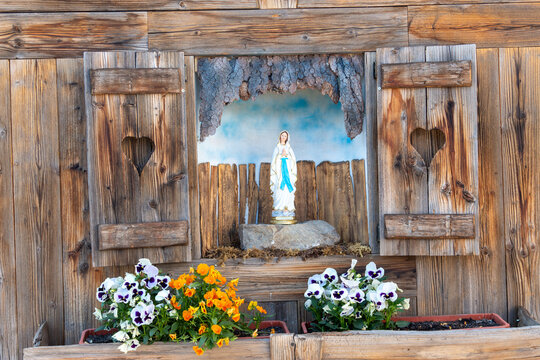 bornio val zebr&ugrave; tourist town known for its winter sports facilities and uncontaminated valleys