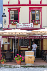 Pueblo pesquero de Cudillero en Asturias