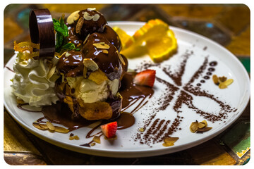 Profiteroles au chocolat 