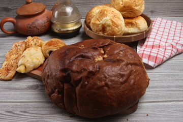 homemade bread with raisins