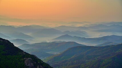 Obraz premium Beautiful mountain ridges in Korea