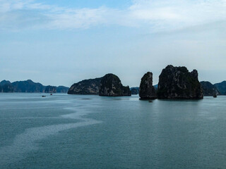 Balade sur la baie d'Halong au Vietnam 