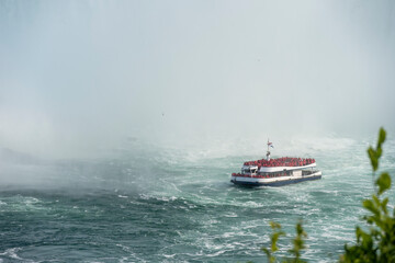 Baraca en las cataratas