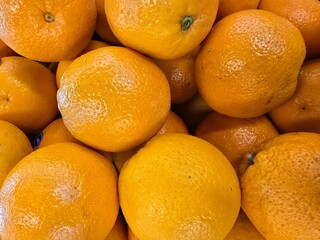 oranges at the market