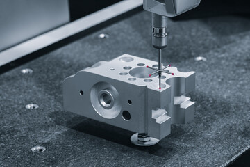 Quality control on milling CNC machine, coordinate measuring machine, Quality control machine blue tone