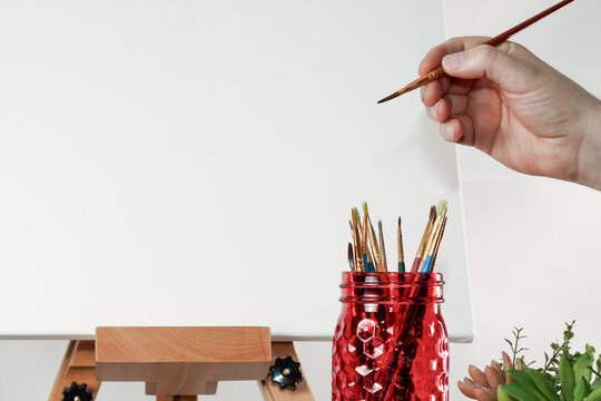 Red Mason Jar Painting Setup