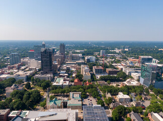 Obraz premium Daytime Drone Images of Downtown Raleigh North Carolina and Surrounding Neighborhoods
