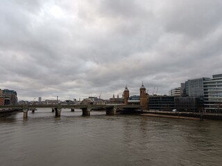 Obraz premium london bridge and river thames