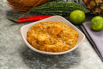Indian cuisne - Chicken massala with sauce