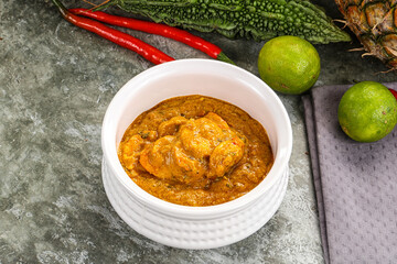 Indian prawn masala with spices