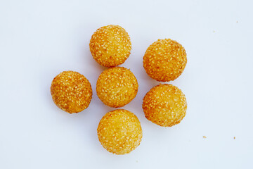 Thai snack, Fried mung bean stuffed balls