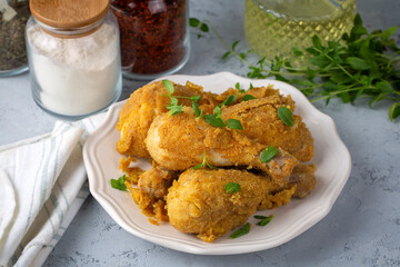 Fried Chicken Drumsticks - Fried chicken thighs and sauce