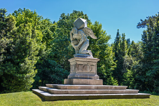 Monumento al Tempo, Monument of Time. Statue itself is of Cronos, God of Time and features him leaning on a hourglass and physically weighted down by time Villa Barbarigo Valsanzibio